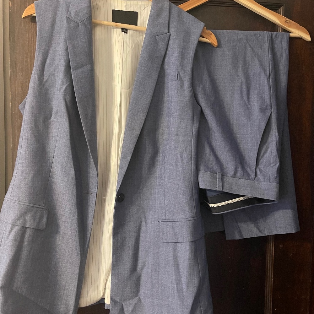 Banana Republic Summer Suit Light Blue Sz Large